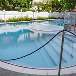 La Pergola 4*