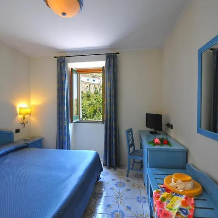 La Pergola Hotel 4*
