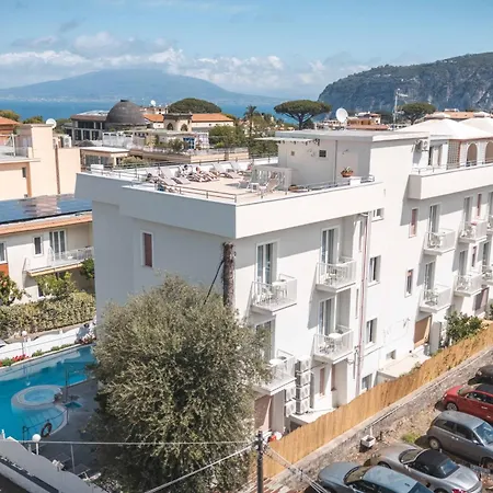 La Pergola Hotell 4*