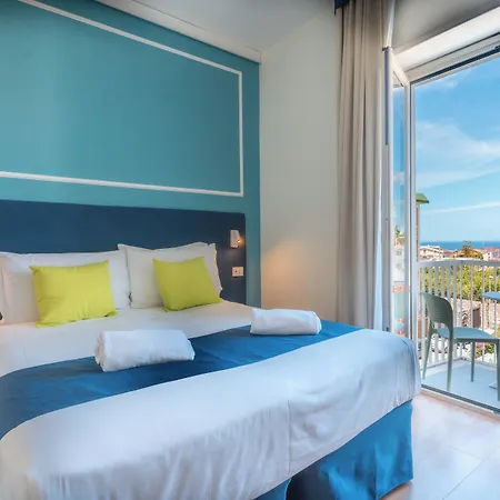 Ξενοδοχείο La Pergola 4*